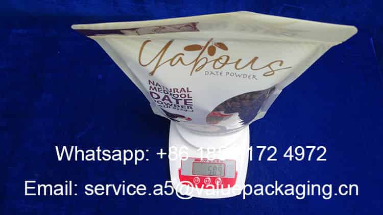 Weighing-500gr-roasted-beans-coffee-bag#284-min