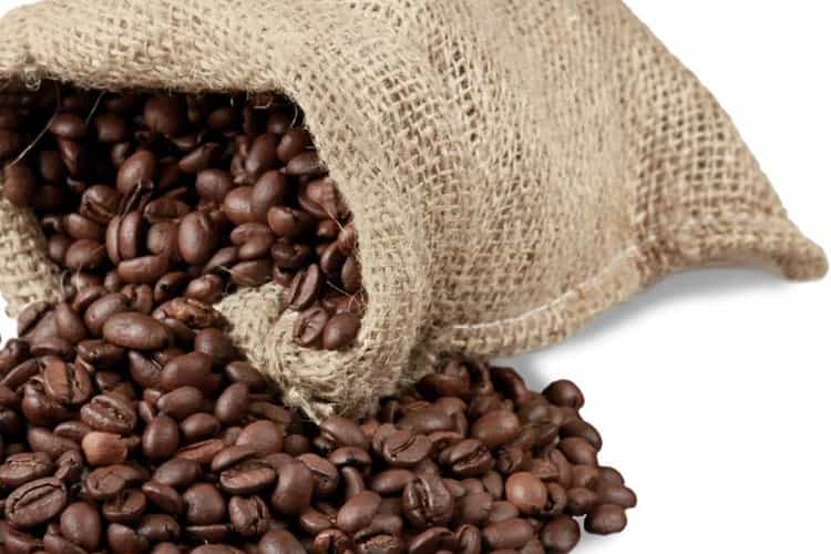 coffee-beans-in-pillow-sack-min