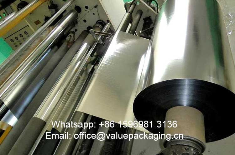 met-PET-Film-on-slitting-machine