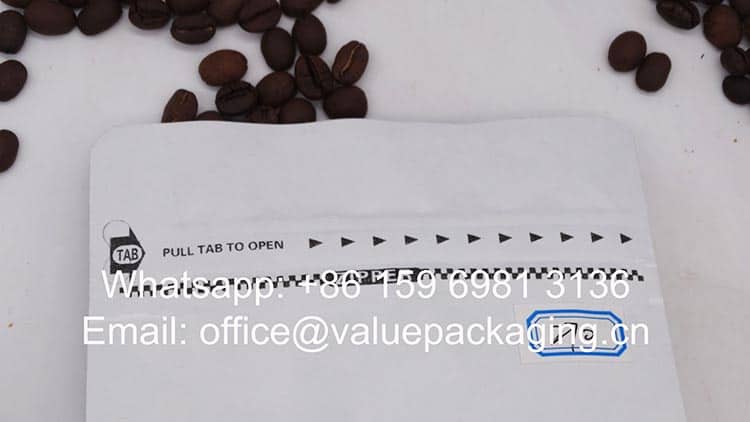 250grams Compostable roast coffee bean flat bottom pouch with valve