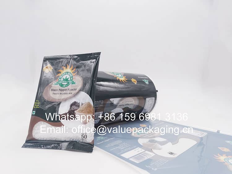 R004-Printed-film-roll-for-black-pepper-powder-50grams-pillow-sachet-package