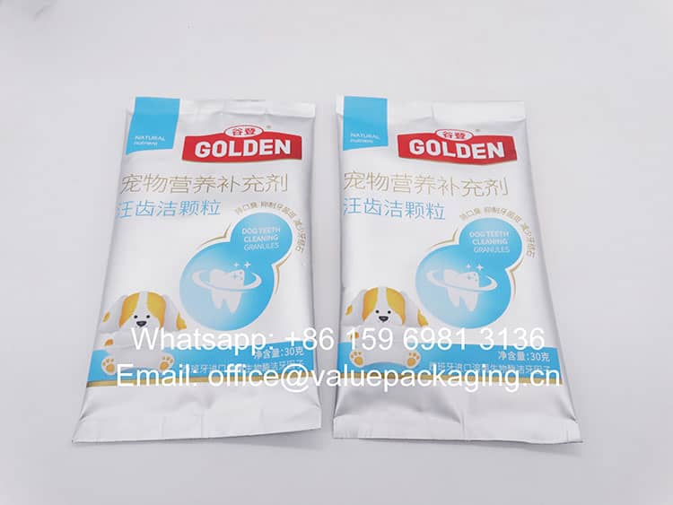 R007-custom-printed-aluminum-foil-roll-for-nutrient for-pet-30grams-pillow-pouch