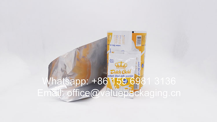 R013-Printed-film-roll-for-milk-powder-30grams-pillow-sachet-package-5