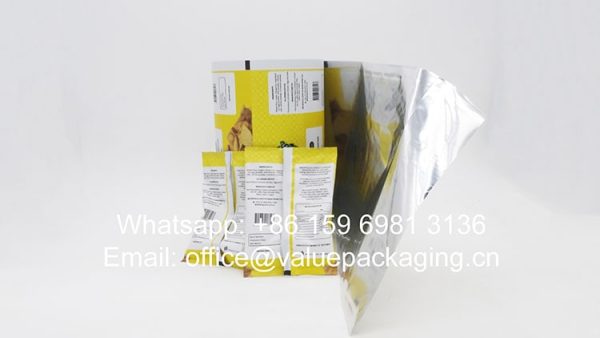 R020-matte-printed-metallized-film-roll-for-chinchin flakes-products-pillow-sachet