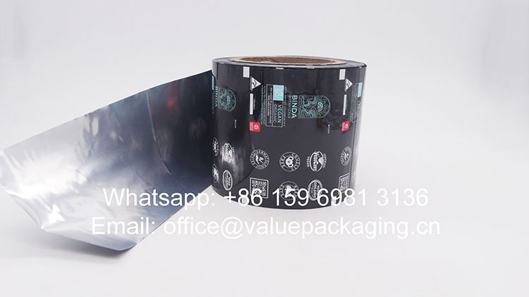 R031-Customer-print-aluminum-foil-roll-for-Sunscreen Covers-4.6grams-3-sides-sealed-sachet