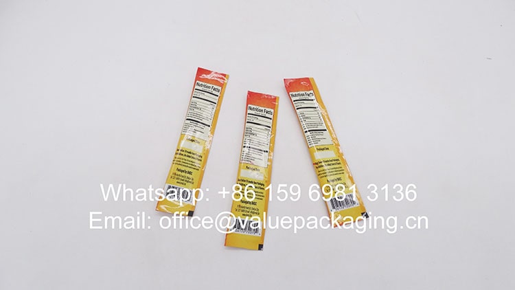 R034-Printed-film-roll-for-honey-products-10ml-3-sides-sealed-sachet