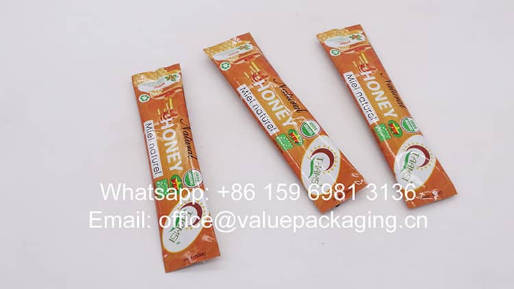 R037-Printed-metallized-film-roll-for-honey-20grams-pillow-sachet-package