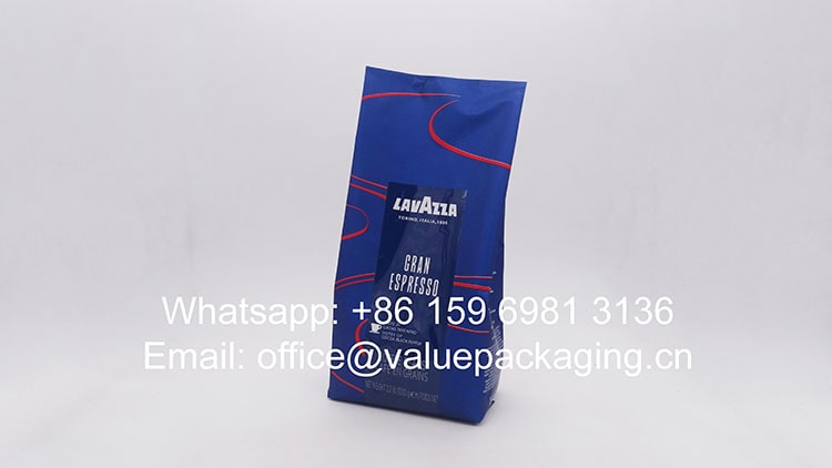 R040-Customer-printed-film-roll-for-coffee-beans-1000grams-side-gusset-package