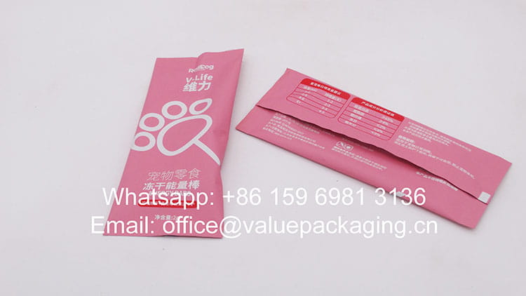 R041-Printed-metallized-film-roll-for-pet-energy-bar-pillow-sachet-package