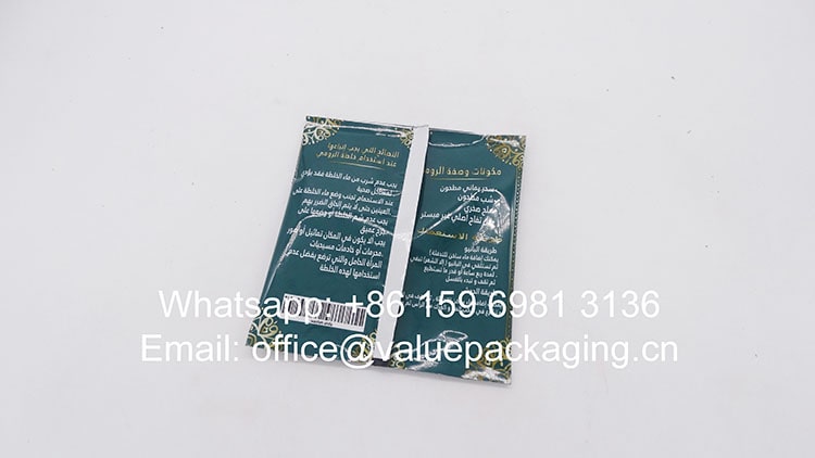 R043-Printed-metallized-film-roll-for-spices-powder-pillow-sachet-package