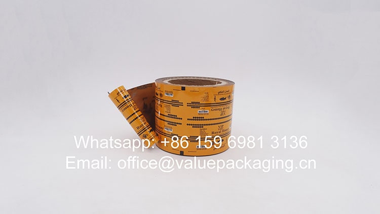 R045-Printed-metallized-film-roll-for-honey-products-15g-3-sides-sealed-sachet