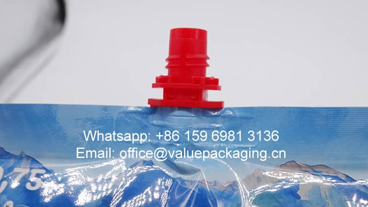 008-750ml-screw-cap-spout-doypack-for-apple-juice