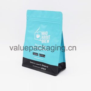 060-matte-BOPP-film-flat-bottom-zipperlock-coffee-pouch