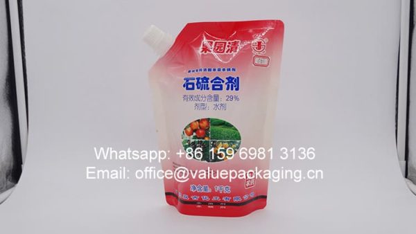 061-1liter-corner-spout-pouch-for-liquid-fertilizer
