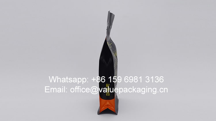 069-quality-matte-black-flat-bottom-zipper-doypack-for-gojiberry