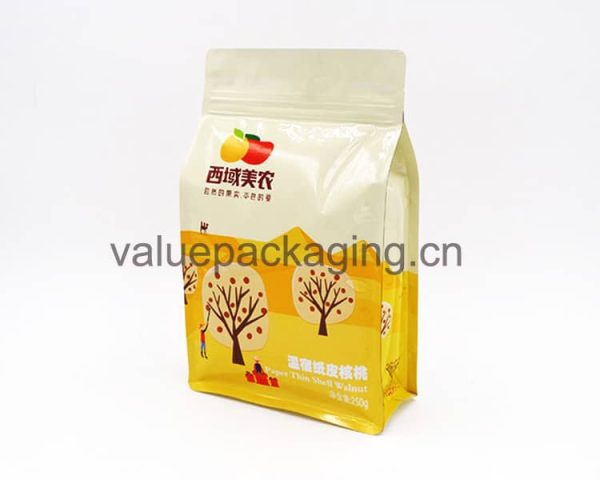 070-box-bottom-dry-nuts-plastic-bag