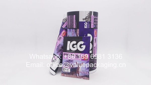 R057-Printed-metallized-film-roll-for-cat-food-products-100grams-pillow-sachet-package