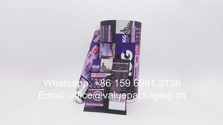 R057-Printed-metallized-film-roll-for-cat-food-products-100grams-pillow-sachet-package