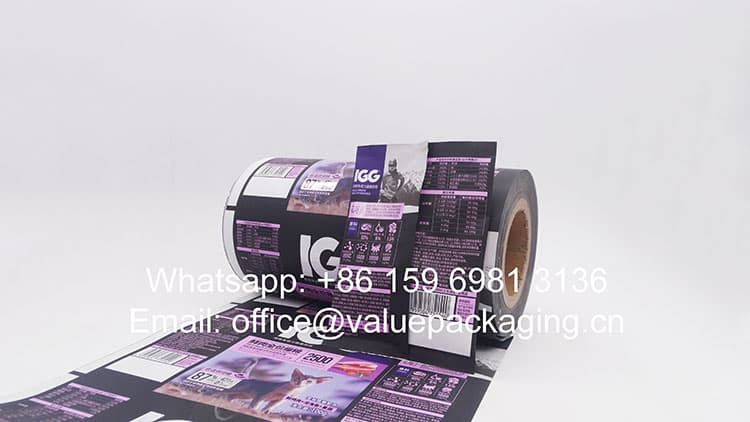 R057-Printed-metallized-film-roll-for-cat-food-products-100grams-pillow-sachet-package