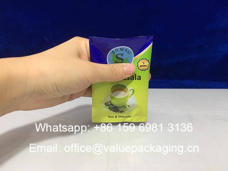 R061-Printed-film-roll-for-masala-tea-products-5grams-pillow-sachet-package 