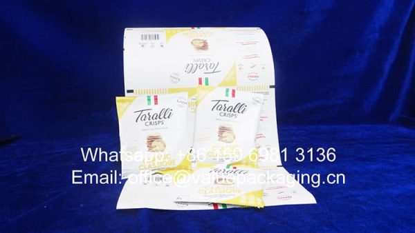 R071-Printed-metallized-film-roll-for-crisps-foods-30g-pillow-sachet-package