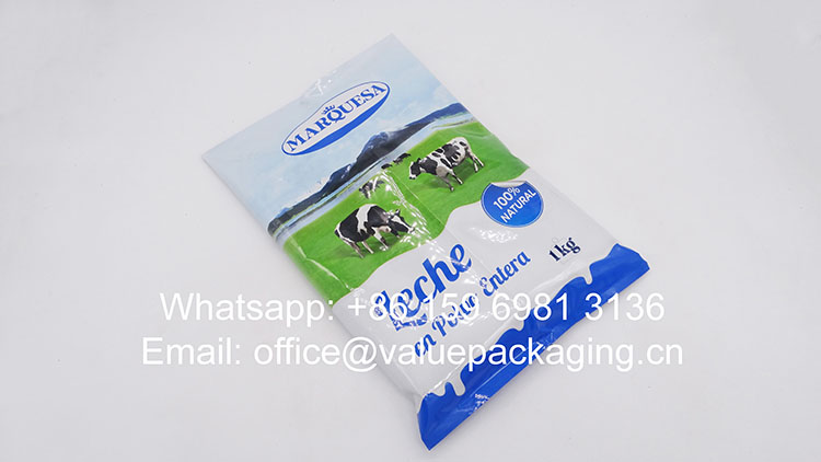 R072-Printed-film-roll-for-milk-powder-1kg-pillow-sachet-package