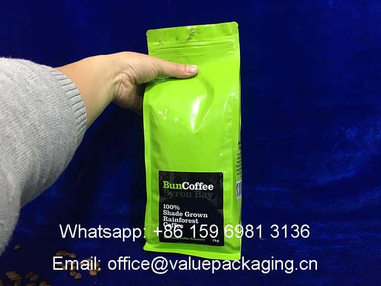 filled-effect-Printed-standup-bag-for-coffee-beans-1kg