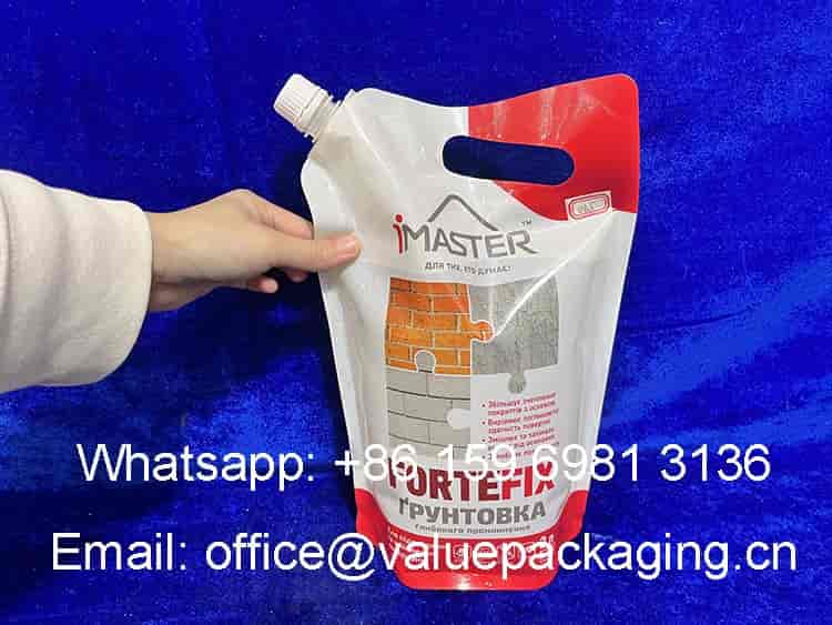 filled-effect-Printed-standup-bag-for-liquid-chemicals-2000ml