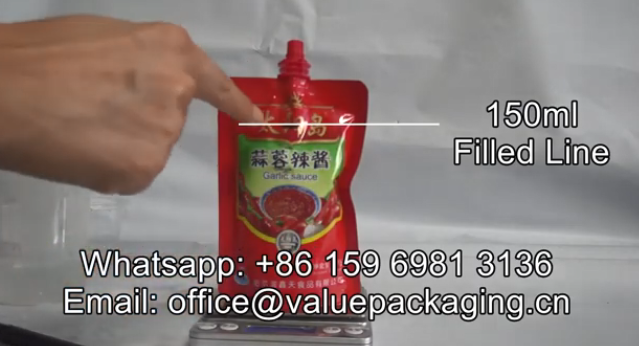 filled-effect-spout-doypack-package-for-150grams-spicy-sauce