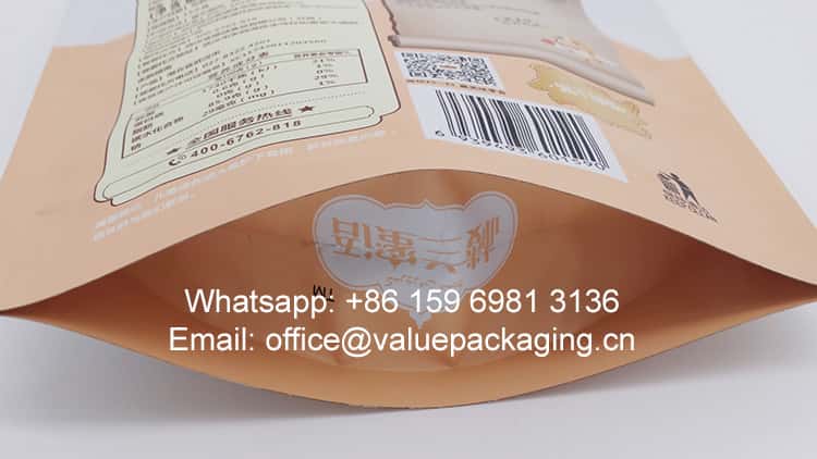 140-Matte-finish-zipperlock-bag-for-215g-snacks