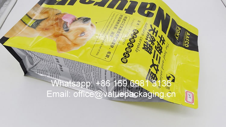 Glossy block bottom gusseted bag for 1. 5kg pet foods