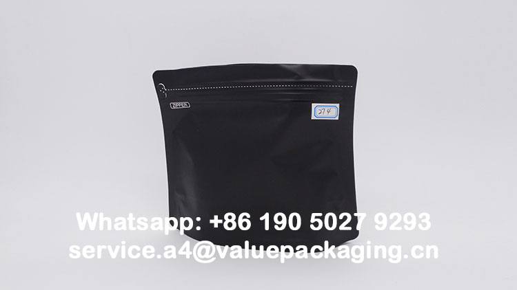 274-500g-diamond-shape-matte-black-coffee-bag1
