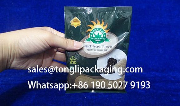 filled-effect-Printed-film-roll-for-black-pepper-powder-50grams-pillow-sachet-W105XH150mmwm