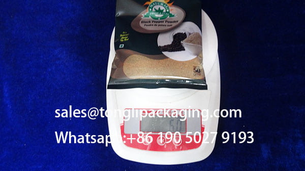 weight-60g-effect-Printed-film-roll-for-black-pepper-powder-50grams-pillow-sachet-W105XH150mm