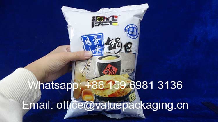filled-level-of-280-grams-fried-snacks-bag
