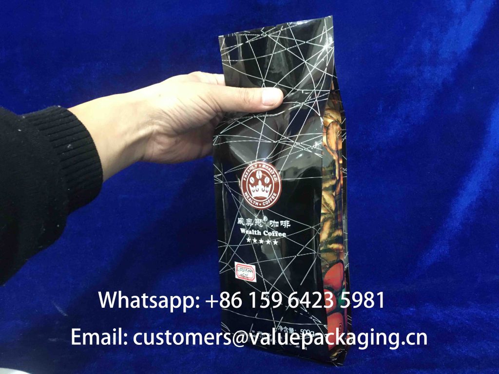 Filled-Effect-500g-Coffee-Bag-Side-Gusset-Edges-Sealed-Sachet