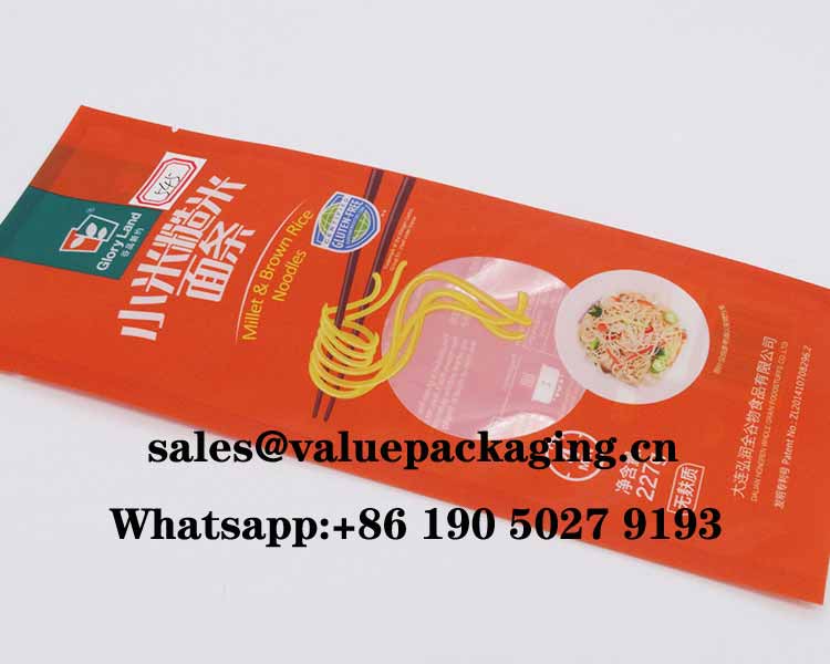 545-matte-red-finish-flat-pouch-for-227g-noodles1