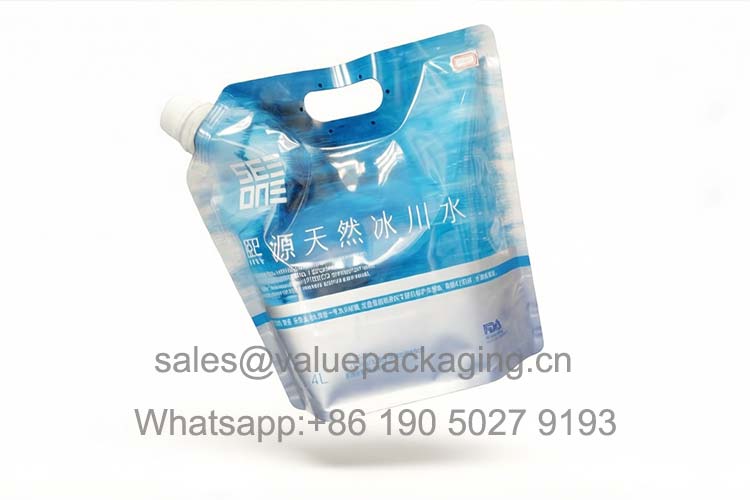 027-4liter-standup-spout-doypack-with-top-plastic-handle2-1