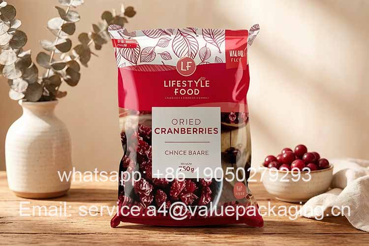 Large capacity dried cranberry pillow pouch